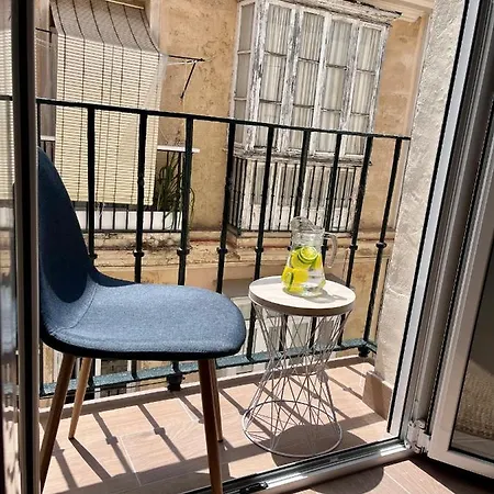 Gatu Premium Flamenca , Preferente Mayores De 25 Anos Y Familias Appartement *